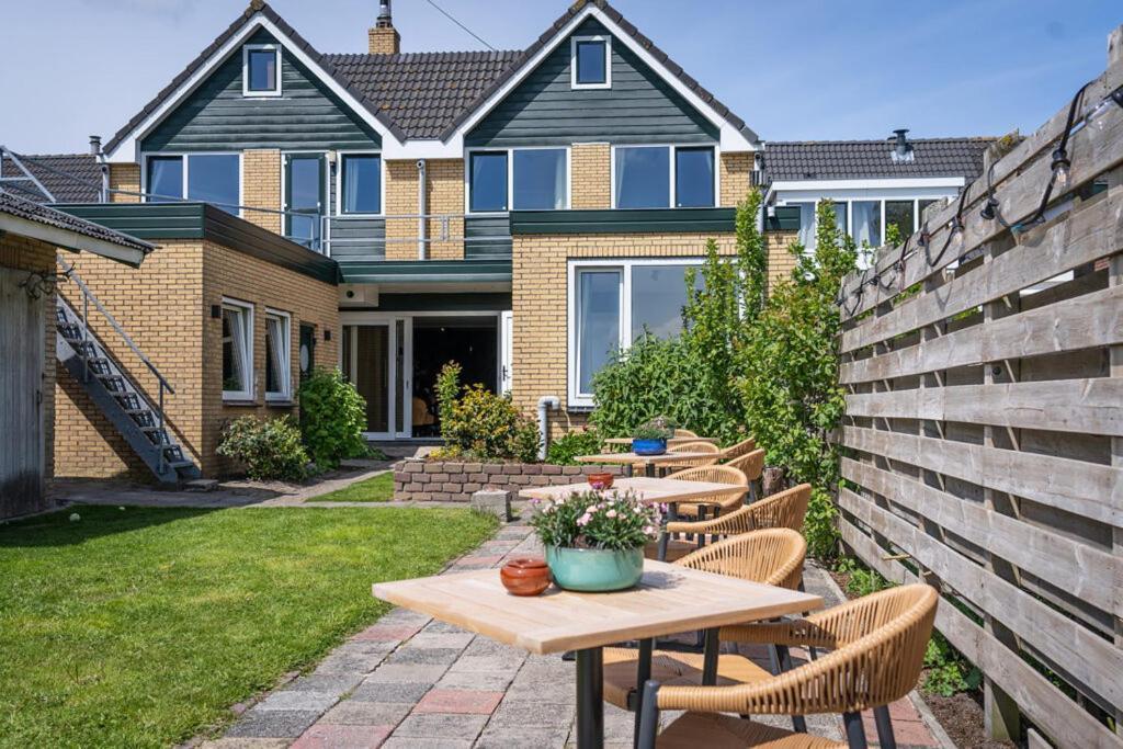 Hotel Het Anker Van Texel De Cocksdorp  Bagian luar foto